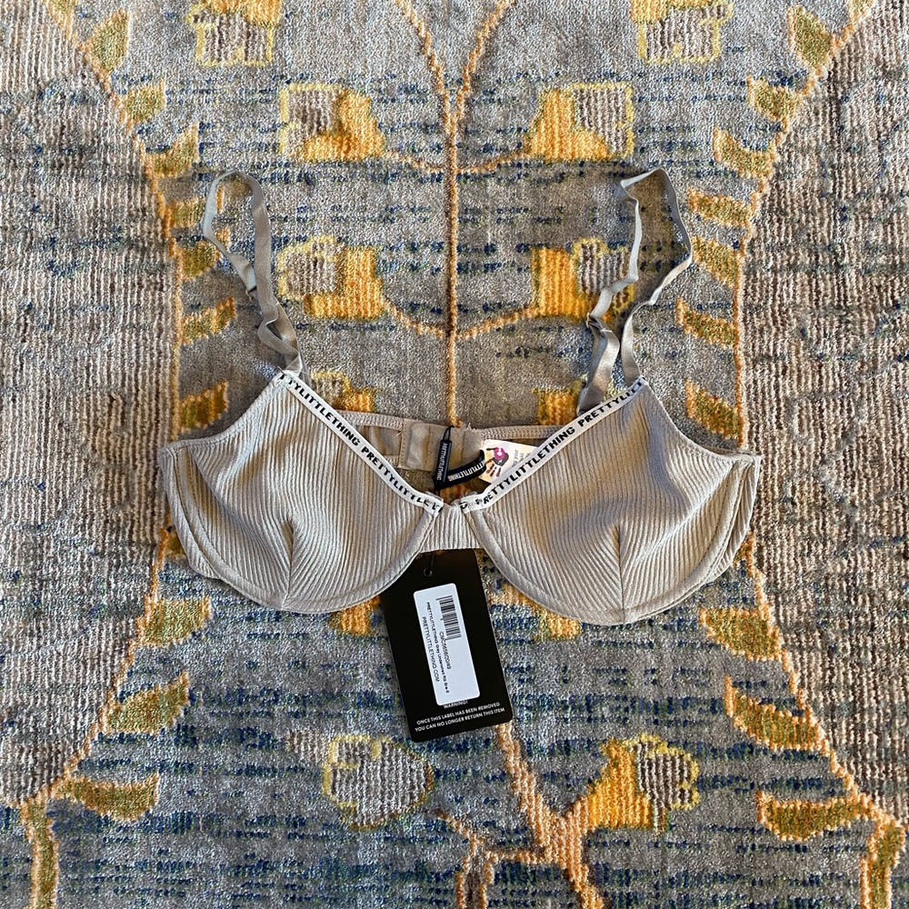Pretty little thing grey logo bralette new with tags attached! Womens size small